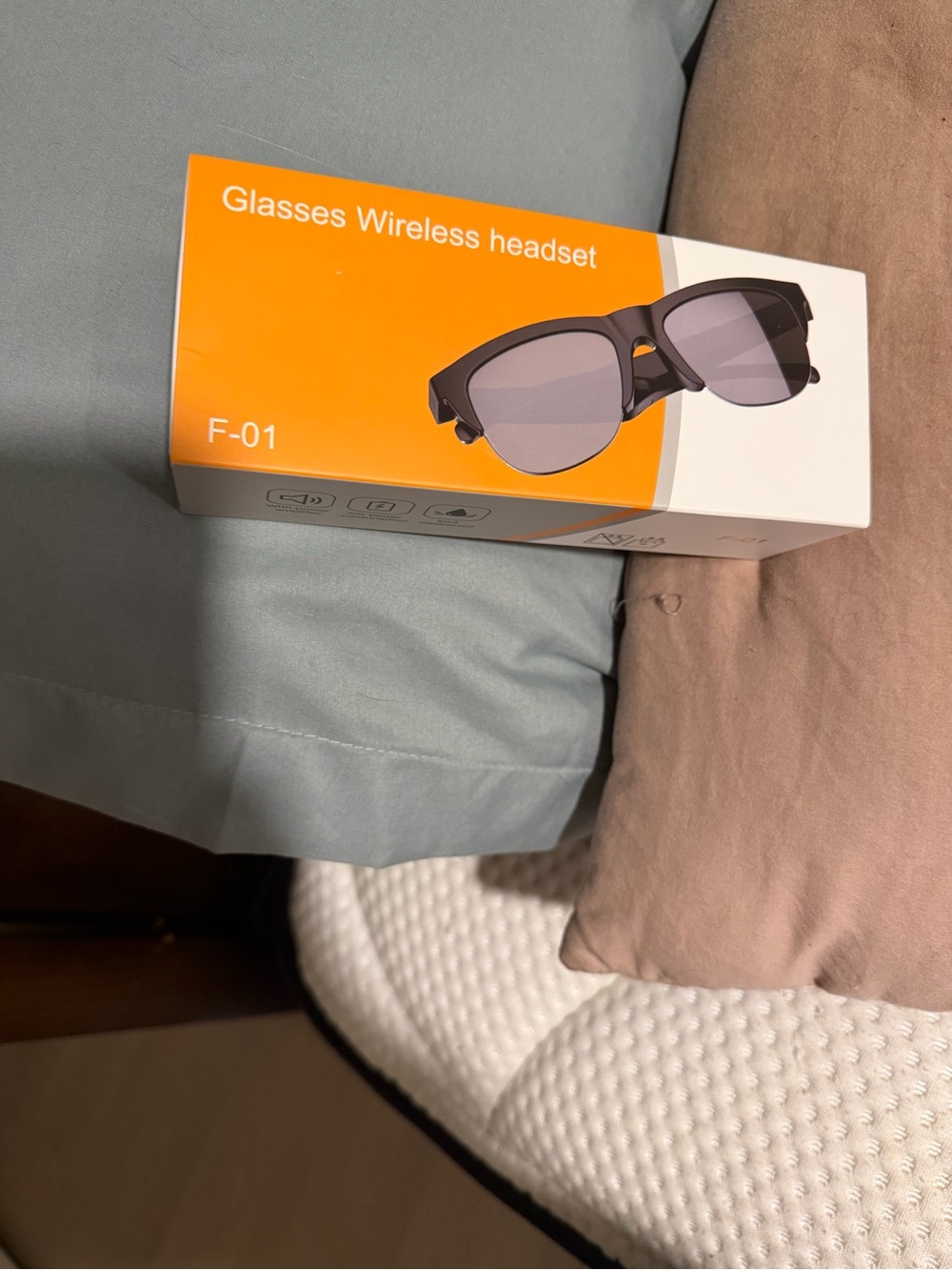 Source Unknown F-01 Wireless Glasses Headset - Black Frame, Gray Lenses